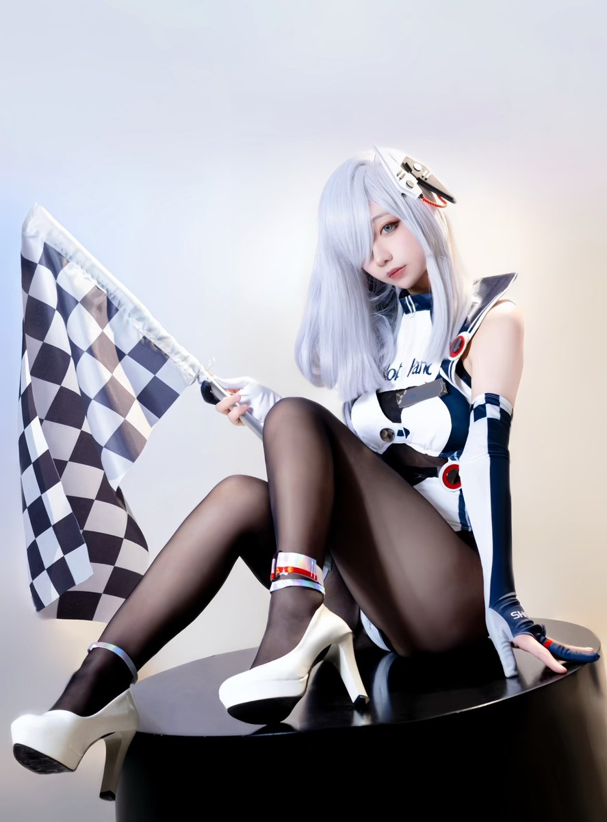 申鶴🏁 

#GenshinImpact https://t.co/UbSpdbE0Ly