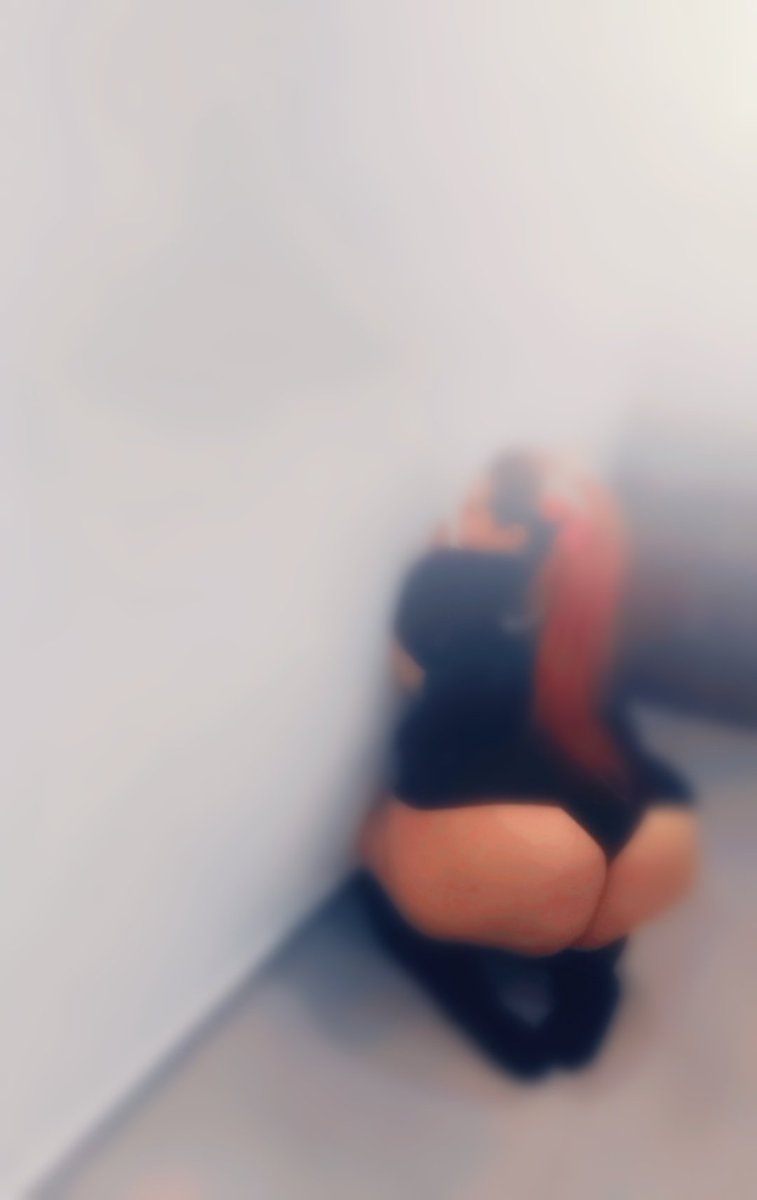 Me encanta como se me ven las nalgas en esta foto o a ustedes no?