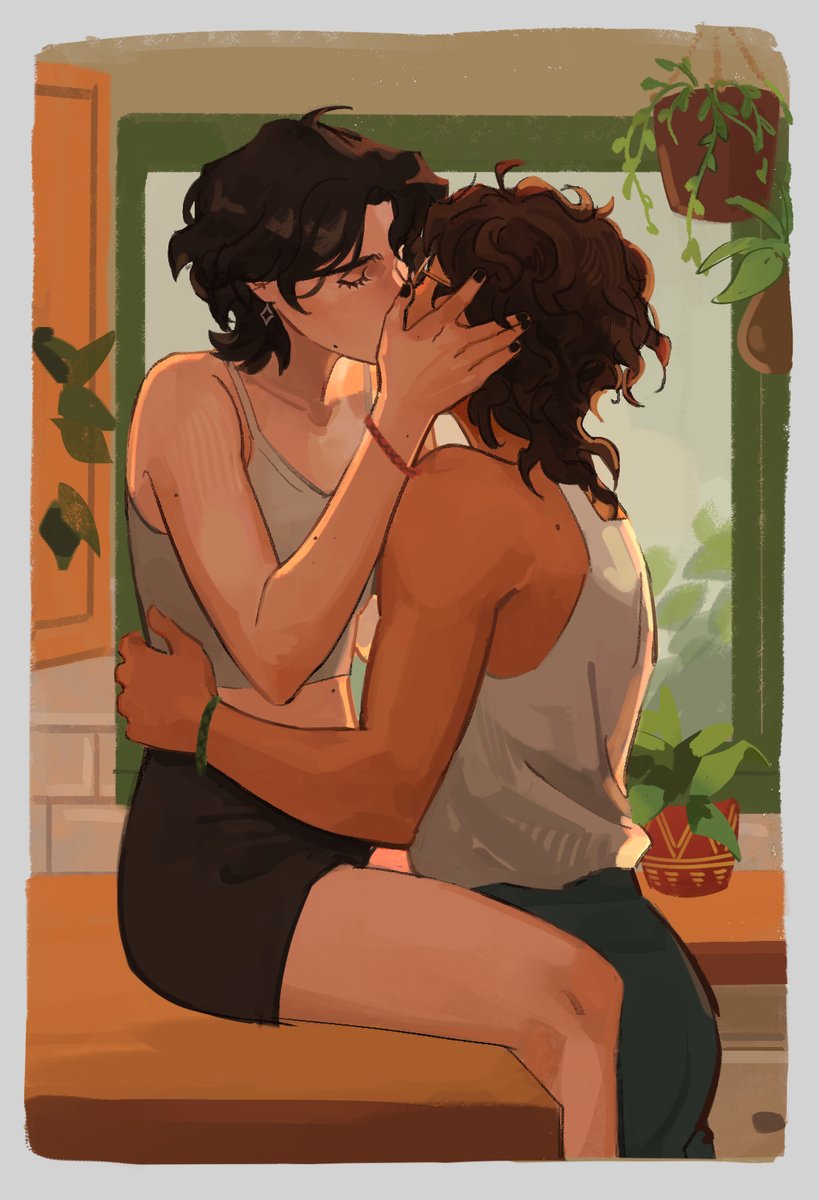 Muwhiskaz's tweet image. Morning kiss
#jegulus #starchaser #sunseeker #Lebanese