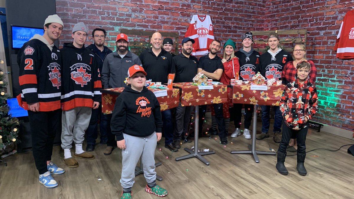 yourtvov's tweet image. 🏒 Stay tuned for the airtime as the captains of Pembroke Lumber Kings bring their A-game to the gingerbread showdown with John and Dave. Who will emerge victorious?
#PembrokeLumberKings #GingerbreadShowdown #yourtv