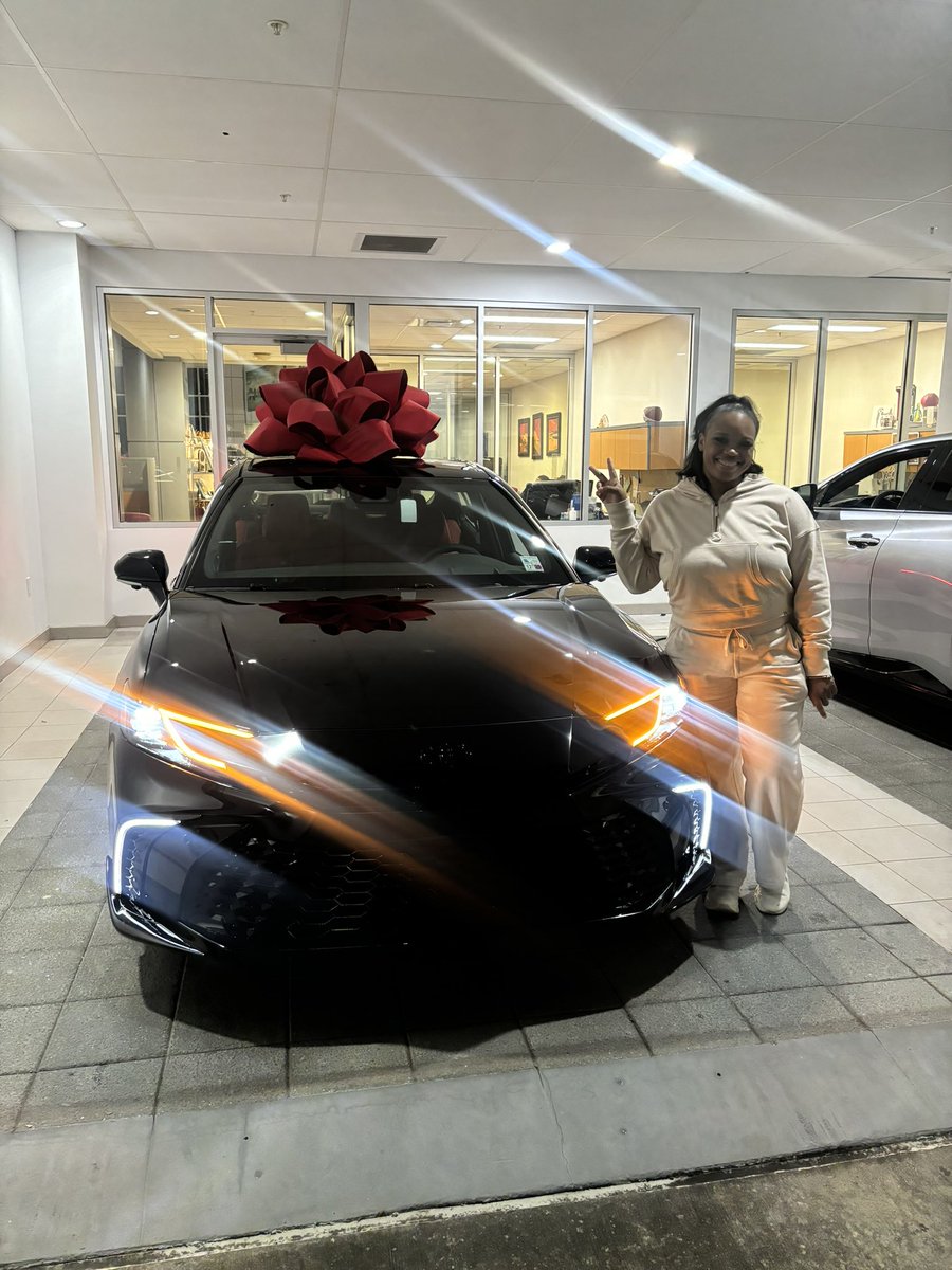 AUJ 😻 tweet media