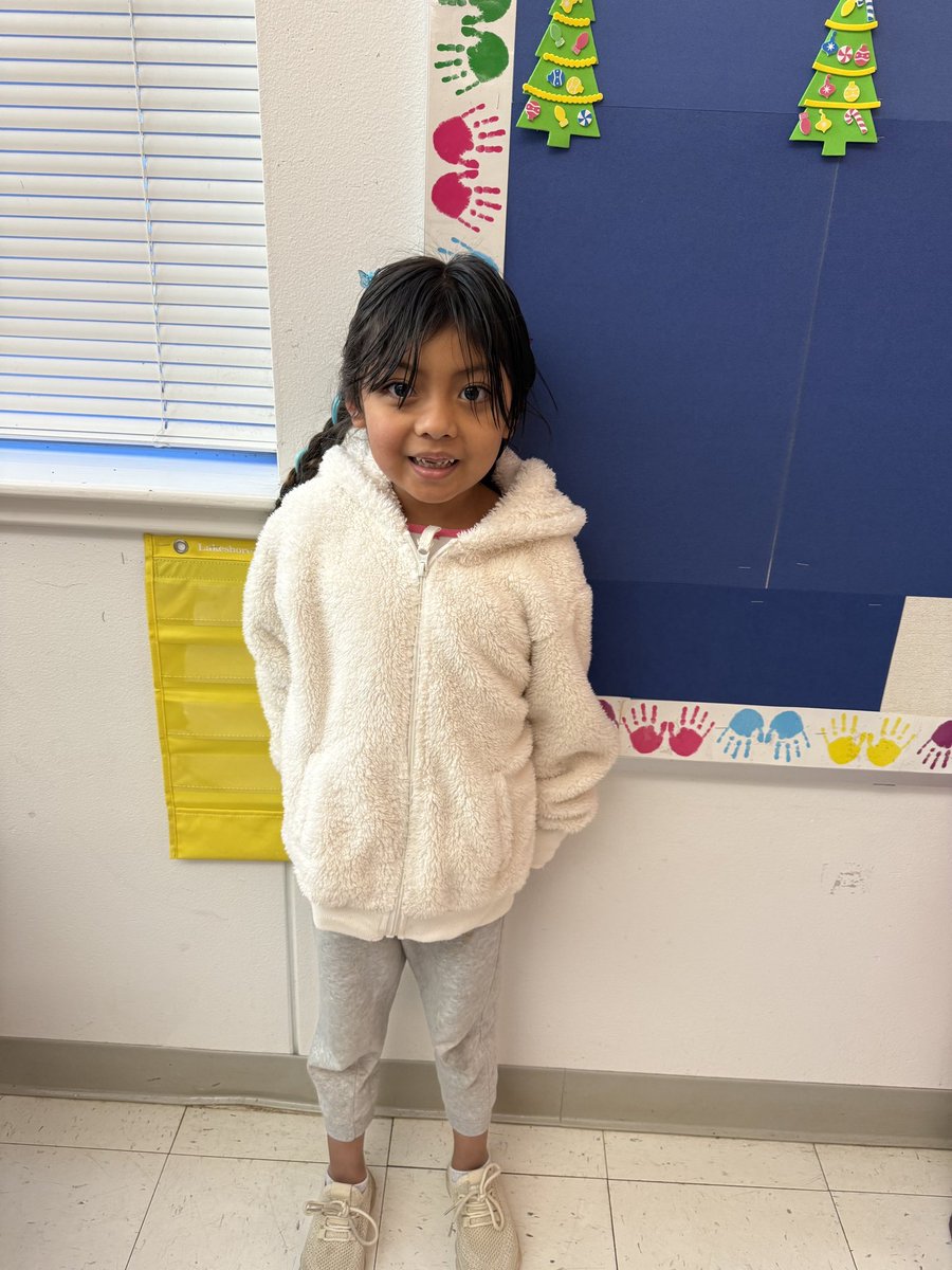 Thank you to my dad, Julian, for donating coats to <a href="/JJPickleECP/">James Jarrell Pickle Elementary School</a> today!    The kids can walk to school warmer now! <a href="/MissParlange/">Clelia Parlange</a> <a href="/RosaEWaters/">Rosa Waters</a> <a href="/Elementary_AISD/">Austin ISD Elementary School Leadership</a> <a href="/AustinISD/">Austin ISD</a>