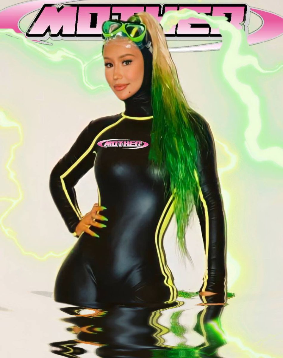 IGGY AZALEA tweet media