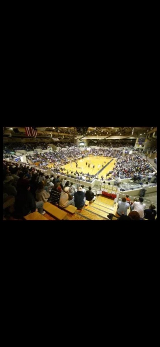 Zeek_Brown25's tweet image. Blessed to receive my first offer from the University of Nebraska-Kearney 
@coachrunco @UNKMBB 
￼
￼