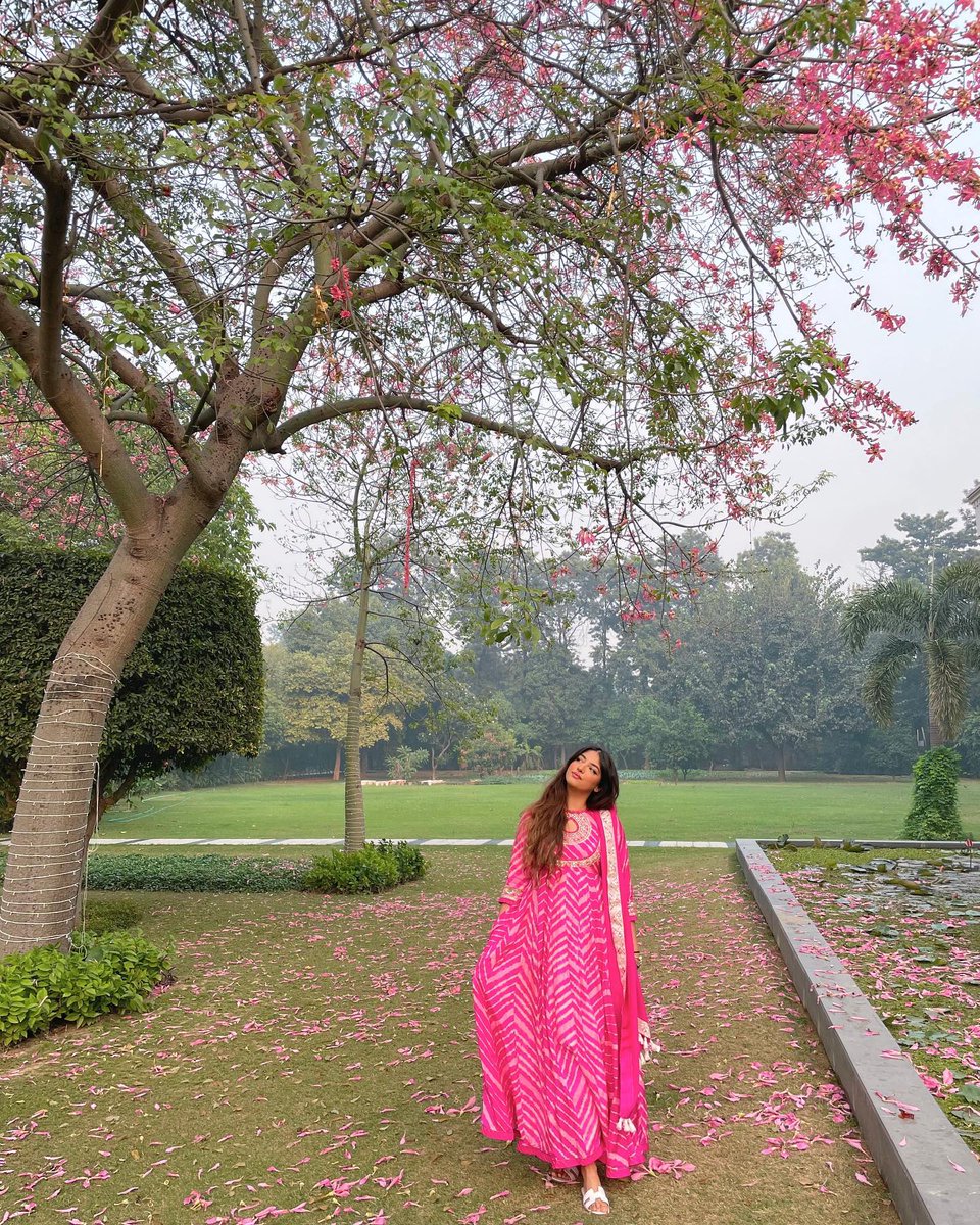 "Cute moments make the best memories 📸