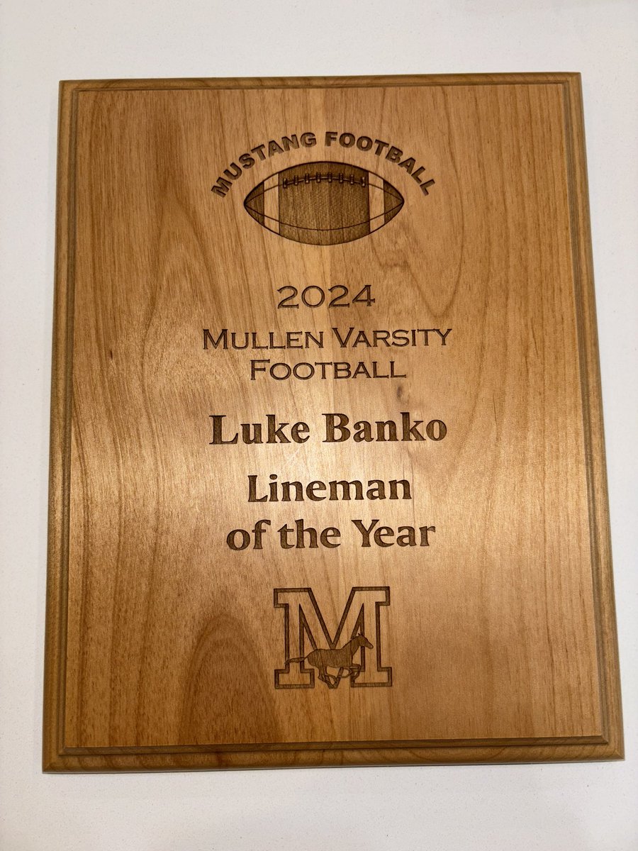 Luke Banko (@lbanko44) on Twitter photo I want to thank my coaches, my teammates, and my trainers for giving me the chance to become a leader. I'm honored to receive First Team Academic All-State, Linemen of the Year at Mullen, and First Team All-Conference offensive lineman. All glory to GOD! <a href="/jrbennet/">Jeremy Bennett</a> <a href="/LineMullen/">OLineMullen</a> I want to thank my coaches, my teammates, and my trainers for giving me the chance to become a leader. I'm honored to receive First Team Academic All-State, Linemen of the Year at Mullen, and First Team All-Conference offensive lineman. All glory to GOD! <a href="/jrbennet/">Jeremy Bennett</a> <a href="/LineMullen/">OLineMullen</a>