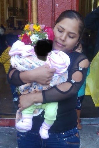 quinomixe's tweet photo. Ella era Anabel, oaxaqueña indígena ayuujk de 28 años. Fue asesinada en la delegación Gustavo A. Madero por disparo de arma de fuego el 06 de diciembre, el feminicida, Mario N era su pareja y padre de 3 hijos. La sonrisa de Anabel en estas fotos esconde una vida de dolor y miedo. https://t.co/n4iJfN61jq