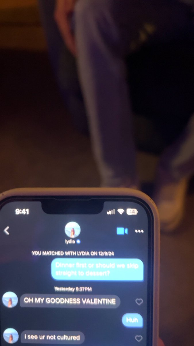 Buddy is cooked, girl has elite ball knowledge though