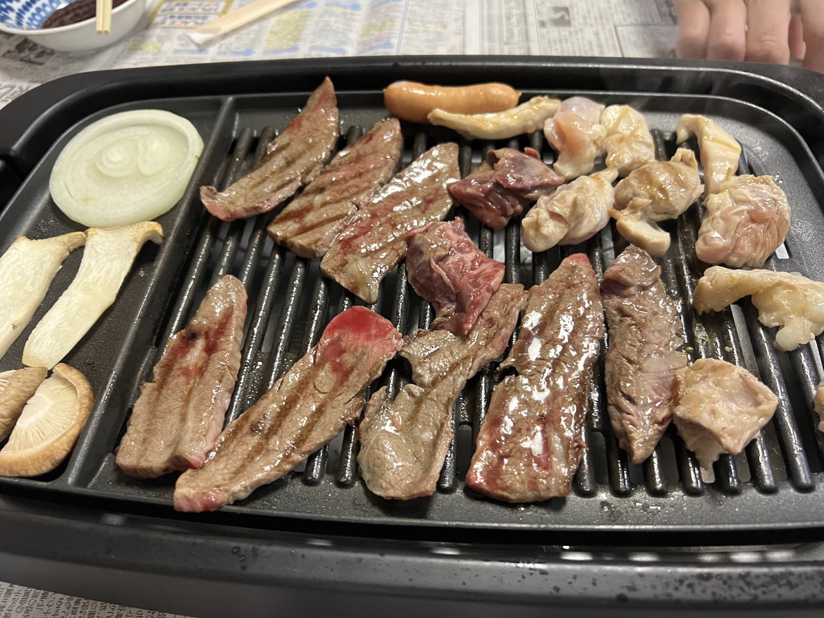 ishida_power's tweet photo. 船内やきにく！ https://t.co/FAsDEa8xIk