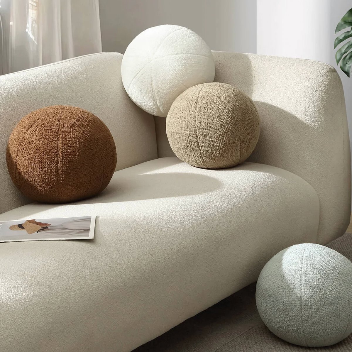 A pillow so round, it’s practically stealing the spotlight. 🌕 Add a little volume (and a lot of softness) to your space with our Sphere Pillow. 

✅️Snuggles guaranteed.