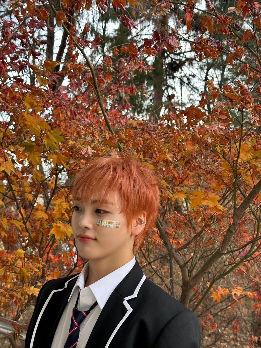 CRAVITY_twt's tweet photo. 이쁜 교복 입은 크래비티는
원더케이 댄스 소사이어티🫶
#형준 #크래비티 https://t.co/ayJtaLpZJU