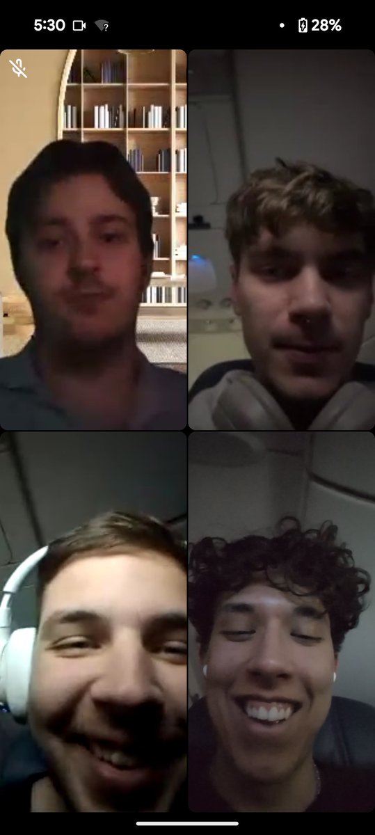 tatmcs's tweet image. Delayed post, but we at Fisher CS didn&apos;t do too well at Frag 18 but I had a great time seeing people again and visiting KC. The future looks brighter in focusing on the next lans we go to, as well as making advanced for the first time!! 🤯🤯