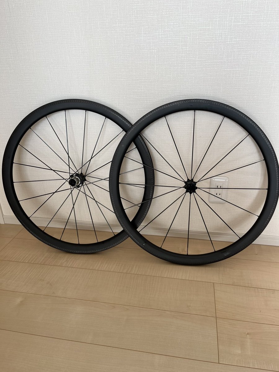 go-zoneの格安軽量ホイールが届きました。東レT800の38mmカーボンリム
