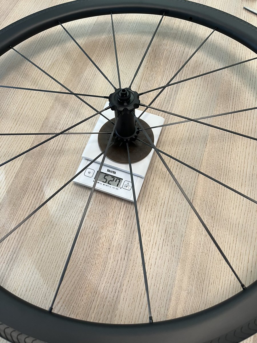 go-zoneの格安軽量ホイールが届きました。東レT800の38mmカーボンリム