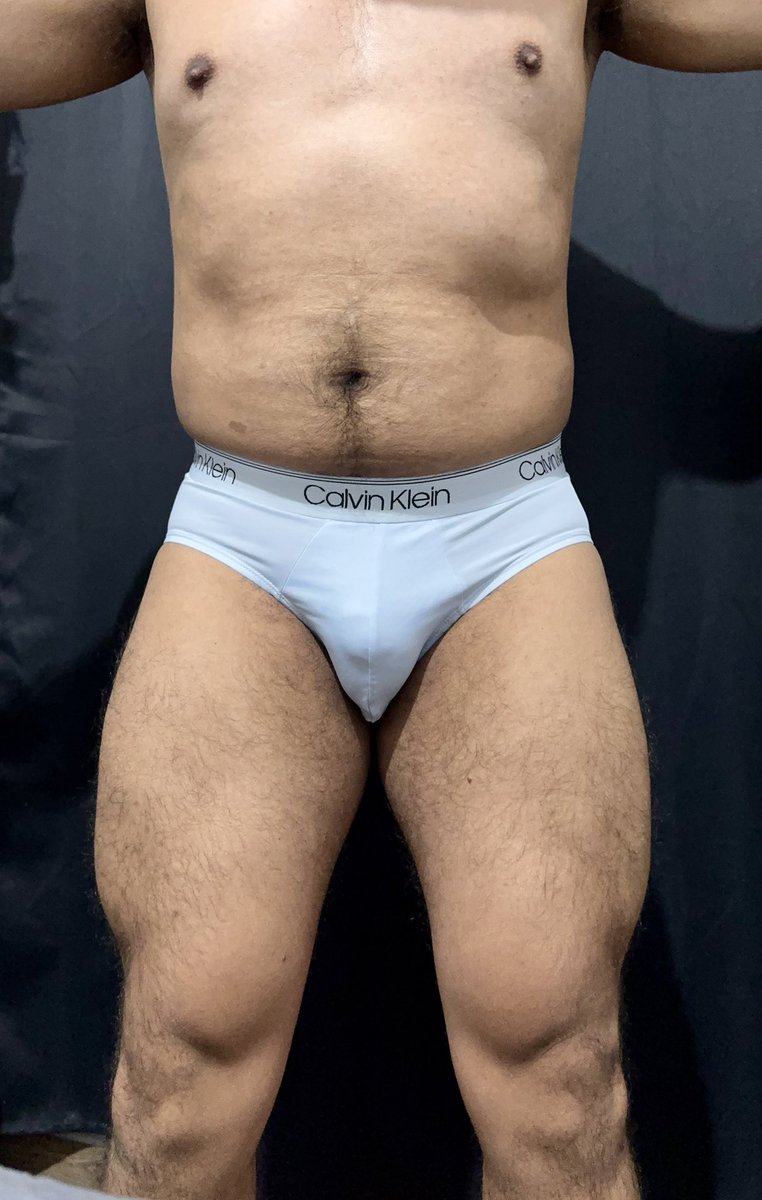 EddMty's tweet photo. Noche fría 🥶
Y toco andar de blanco 🔥 https://t.co/AH0e6e2IEi