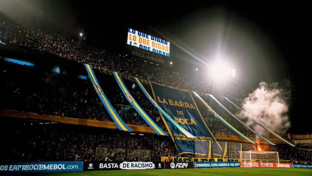 EditsBoke's tweet photo. El único que siempre está, pase lo que pase, es el hincha de Boca.

12/12 💙💛 https://t.co/ZrvrgIQago