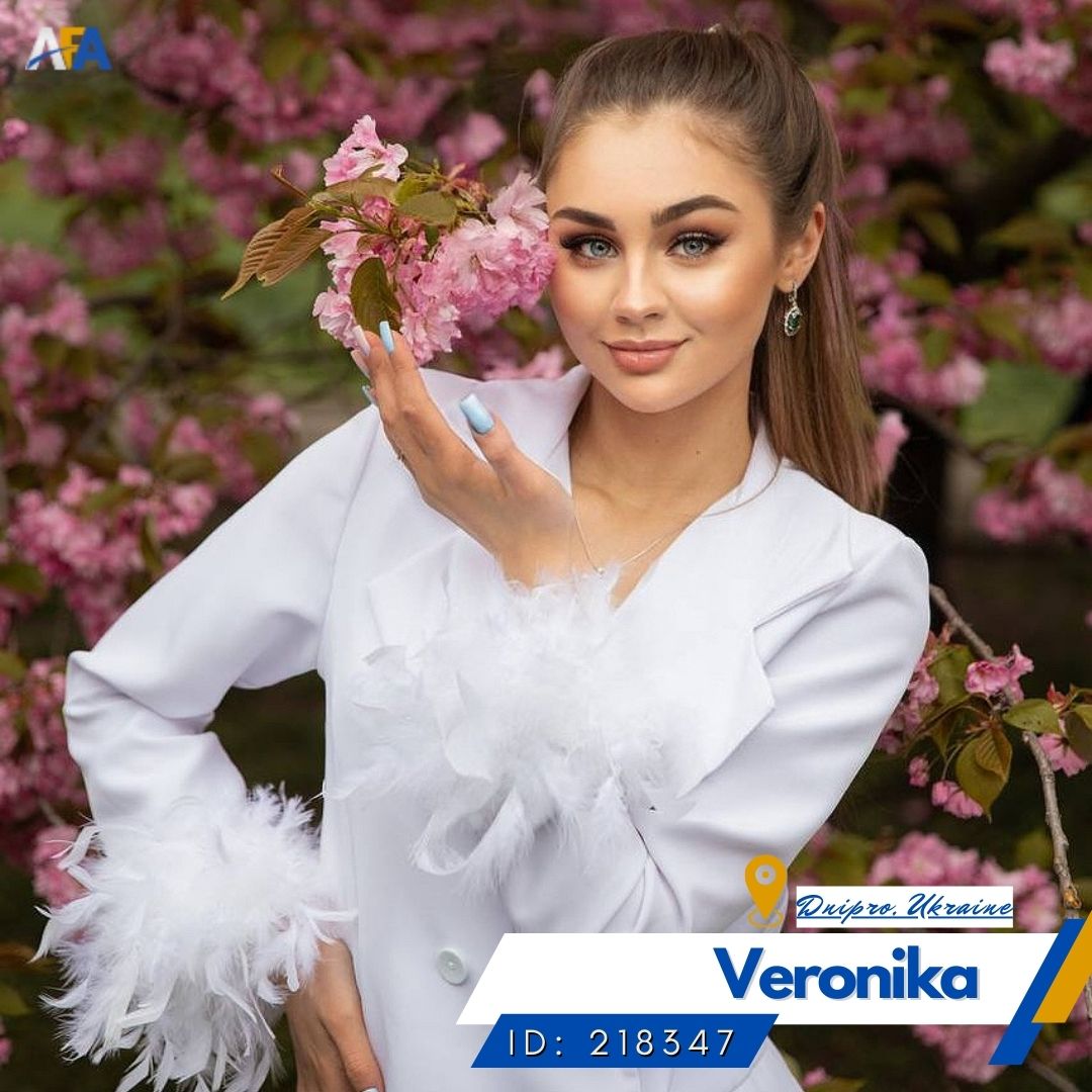 AForeignAffair3's tweet photo. I’m Veronika. I’d like to meet a man who knows how to care for his woman and will love tenderly. 😊💓
—
Curious? Head over to her full profile!
👉 https://t.co/WdVwjD2qgu

#Ukraine #Kiev #singlewomen #matchmaking https://t.co/G9ldgcsmFh