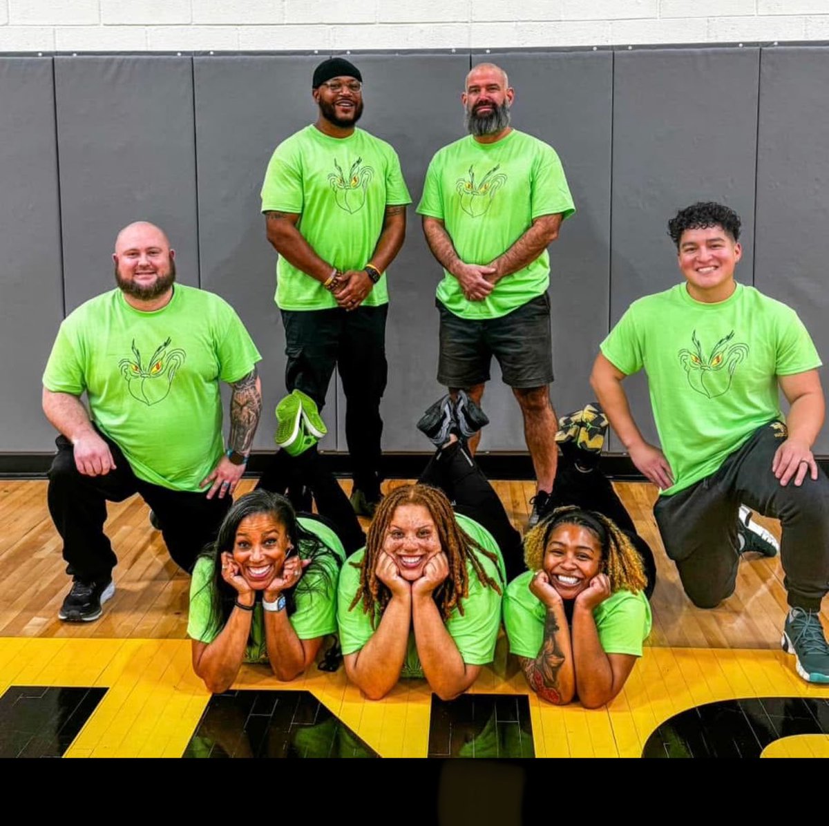 evabaileygreene's tweet image. The staff at @WeAreHSHS is really getting into the Hoilday Season with Department Group Photos. The VTSS team is moving the school climate one event at a time!@JoAnaMJSmith @HSHS_Principal @jbostonedu @Vtss_ric