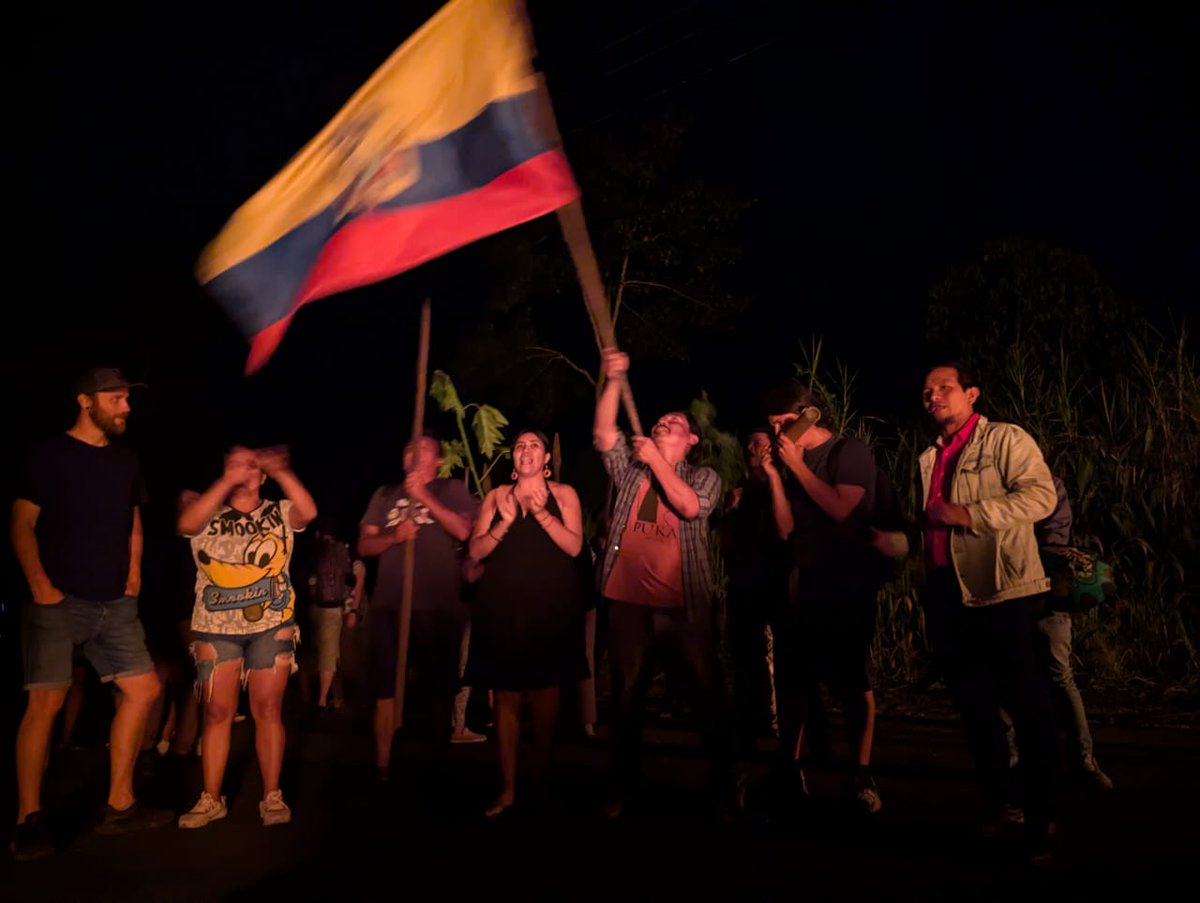 🛑Con la construcción de la #cárceldemáximaseguridad, el Estado afectará y violará uno de los principales derechos que tienen nuestros NNA y jóvenes, como es la EDUCACIÓN en un espacio de paz y tranquilidad. 
#noalacárcel
#AmazoníaSinCárceles #Napo