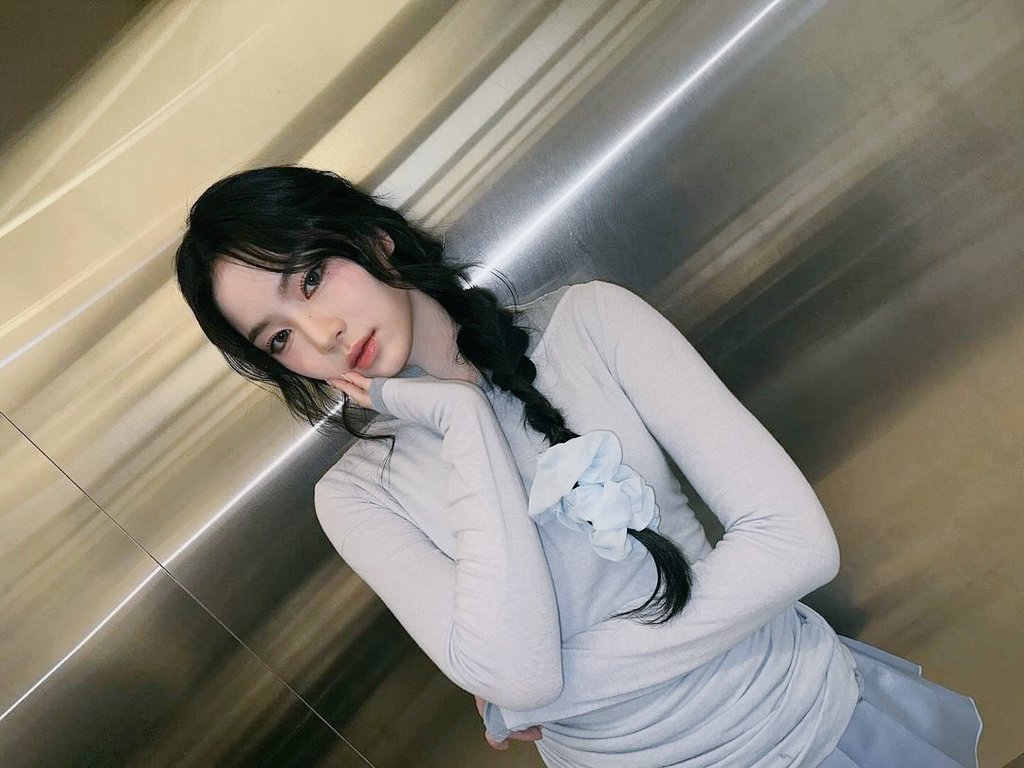 loaf of catto bread.𝑧𝑖𝑝 tweet media