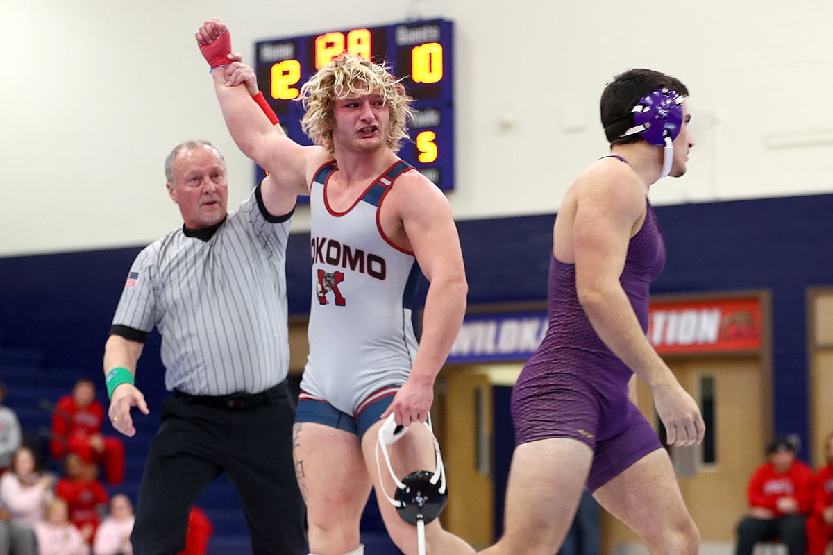 TimBathKT's tweet image. Boys Wrestling between Kokomo and Marion. More photos at: kokomotribune.com/sports/wrestli…