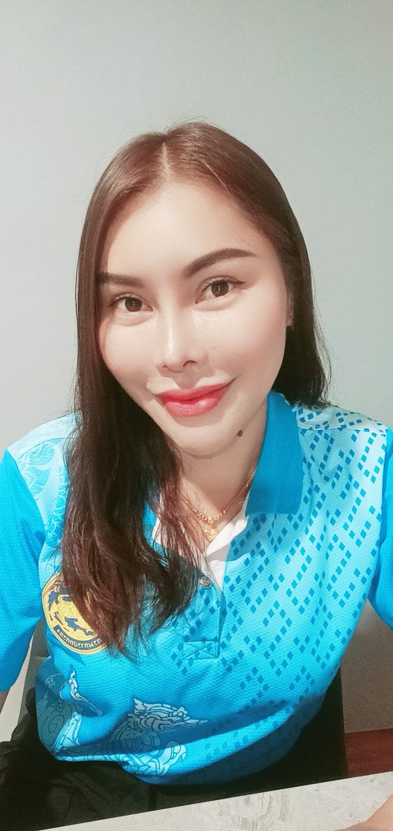 สวัสดีวันพฤหัสบดี เตรียมลุยงานในวัด..เป็นผู้นำผู้หญิงไม่ใช่ว่าไม่แกร่ง..สายแข็งอยู่นะ...วันนี้พี่พร้อมบวกมาก..งานลุยมีทุกมื้อ
รบกวนมีมารยาทในการพูดคุยด้วยนะคะงดใช้คำหยาบถ้าคุณไม่ให้เกียรติเราเราก็ไม่สะดวกที่จะให้เกียรติคุณนะ❌❤️ #ไม่คุย18+ #หนองคาย #ทักมาคุยกันได้นะคะ