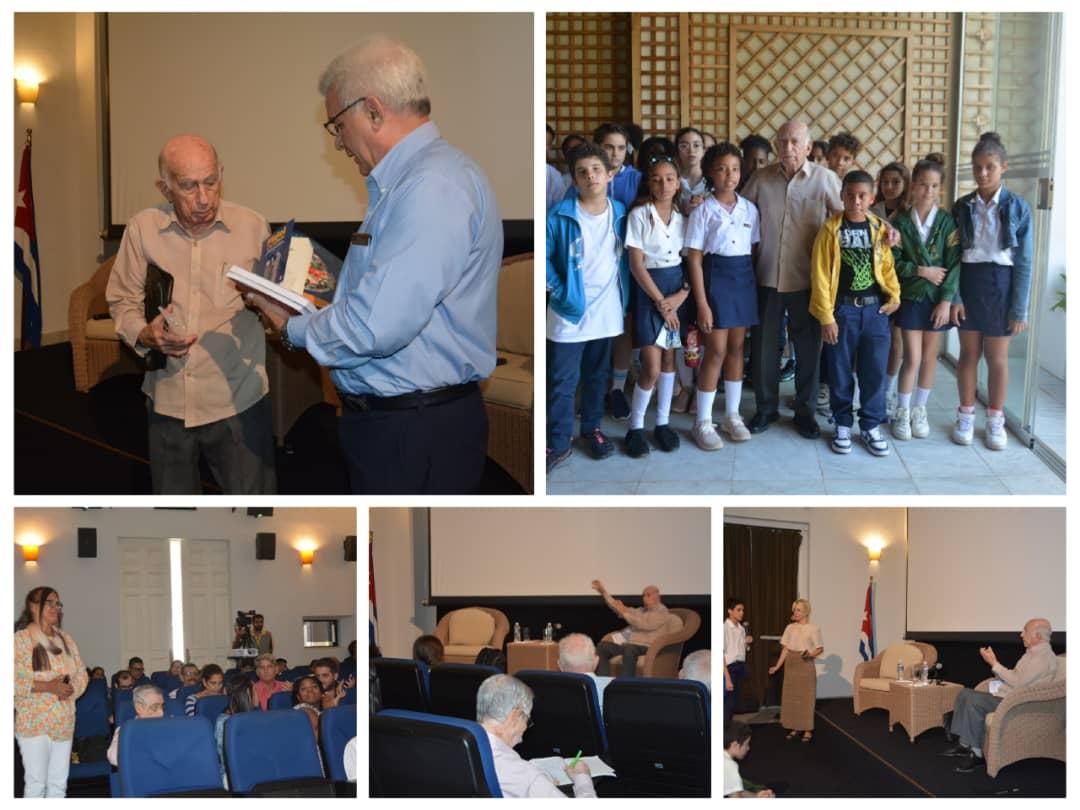 "Sobre los hombros de la juventud se pueden depositar grandes tareas" 
🇨🇺 En el encuentro con jóvenes celebrado en el Centro Fidel Castro, el Comandante José Ramón Machado Ventura destacó la importancia de la juventud en la continuidad de la Revolución.