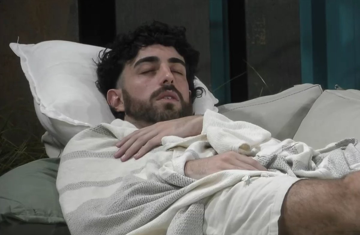 che capaz debería ponerme a estud...