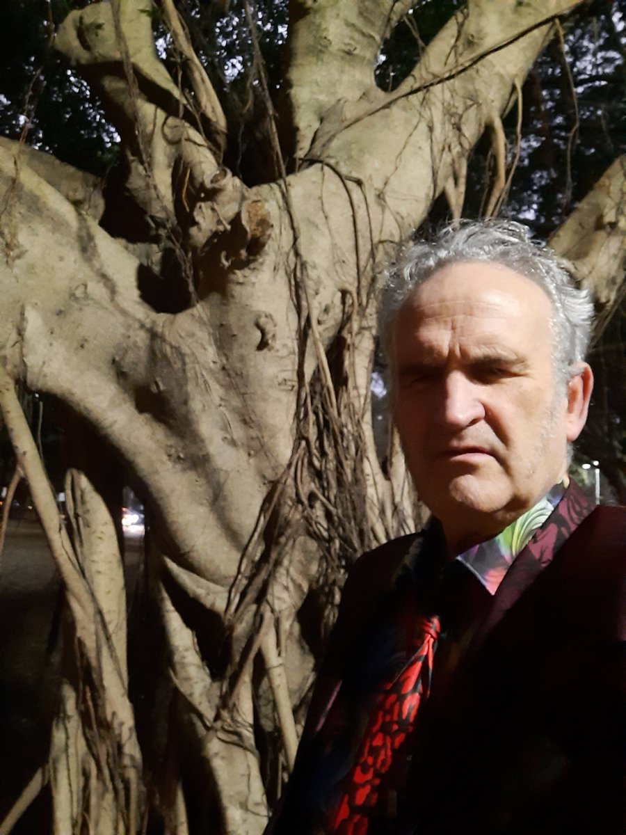 In Taiwan at the National Yang Ming Chiao Tung University in Hsinchu where I gave a keynote lecture yesterday at VINCI 2024 on Evolutionary Art, Interaction and Immersive Worlds. Great making new friends for artistic and academic collaborations in Taiwan.  #vinci204 #GenerativeAI
