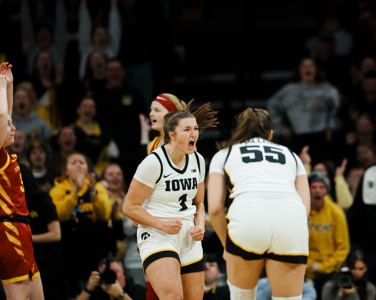 The Iowa Hawkeyes tweet media