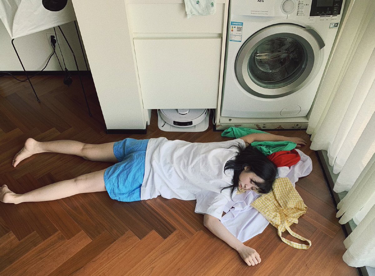 jjkyhee's tweet image. Like bf                                                       Like gf
#SmileCode #LinYi #ShenYue