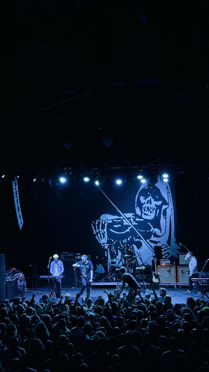 241211 union transfer philadelphia <a href="/1900USANAILS/">The Blood Brothers</a> 💙
