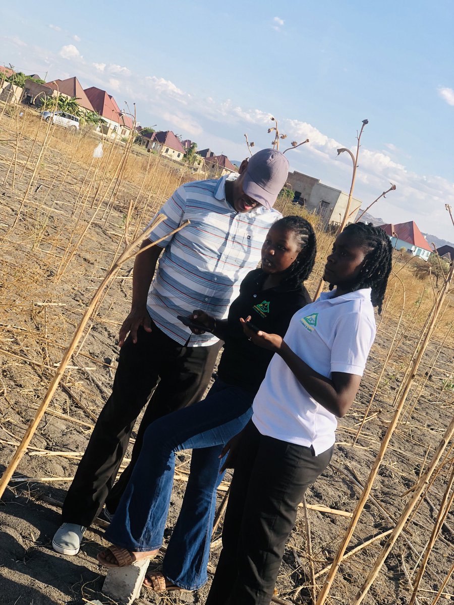 Pastore_Tz's tweet photo. 💠Unahitaji kiwanja Dodoma? E.SCAPE PROPERTY tunakupa viwanja vilivyopimwa
Lipa 20% ya bei, kisha malizia kwa awamu.

Plot zinapatikana:
📌Nala
📌Iyumbu
📌Michese
📌Mahoma Makulu
📌Chahwa
📌Ng’ong’ona
📌Mtumba

📞: 0755506535
Tunakupa uhuru wa kumiliki ardhi! https://t.co/AW4Wk8crXg