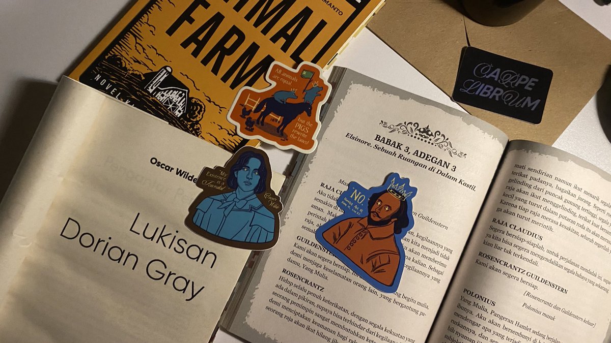 soliloku's tweet image. combining classic lits stickers and totebag with my books. 💌📚