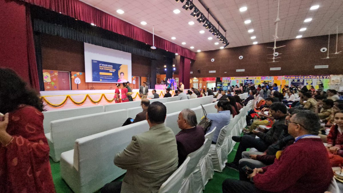 Dir_Education's tweet photo. The State-Level Mathematics TLM Competition-cum-Exhibition was inaugurated by Hon'ble Sec. Edu, Sh. Ashok Kumar, IAS &amp; concluded with a felicitation ceremony by Worthy DE, Ms. Veditha Reddy, IAS

Innovative exhibits highlighted creative learning approaches.

#MathExhibition https://t.co/dWgTh3PkMI