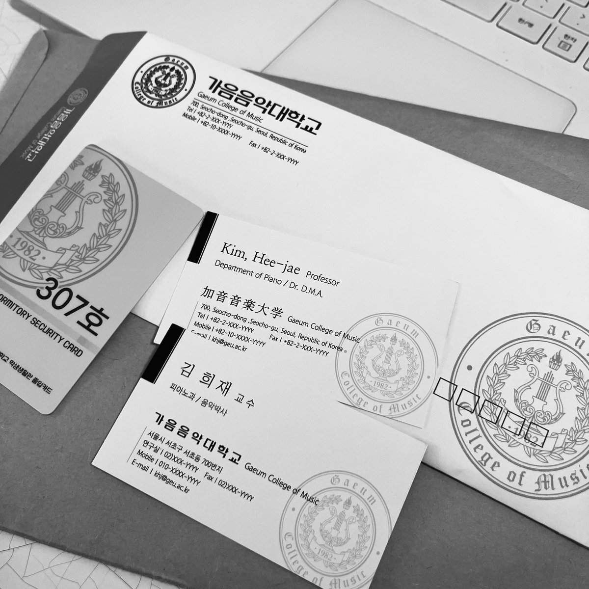 저도 김희재 교수님께 우편을 받았습니다..
결석할 땐 교수님께 전화드리면 되는거겠죠?
감사드립니다!!!🥺😁😍

<a href="/GaeumUniversity/">가음음악대학교 총학생회</a>