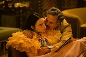 merlinpapin3's tweet photo. .@FredOL69007 .@tbarnaud #MerlinAwards2024 Voici Mon TOP30 des #MeilleursFilms vus en 2024
19 – #PoorThings de Yorgos Lanthimos (2023) avec Emma Stone Margaret Qualley Willem Dafoe Mark Ruffalo Laurent Borel Ramy Youssef
Bella est une jeune femme ramenée à la vie par le brillant et peu orthodoxe Dr Godwin Baxter. Sous sa protection, elle a soif d'apprendre. Avide de découvrir le monde dont elle ignore tout, elle s'enfuit avec Duncan Wedderburn, un avocat habile et débauché, et embarque pour une odyssée étourdissante à travers les continents. Imperméable aux préjugés de son époque, Bella est résolu à ne rien céder sur les principes d'égalité et de libération.