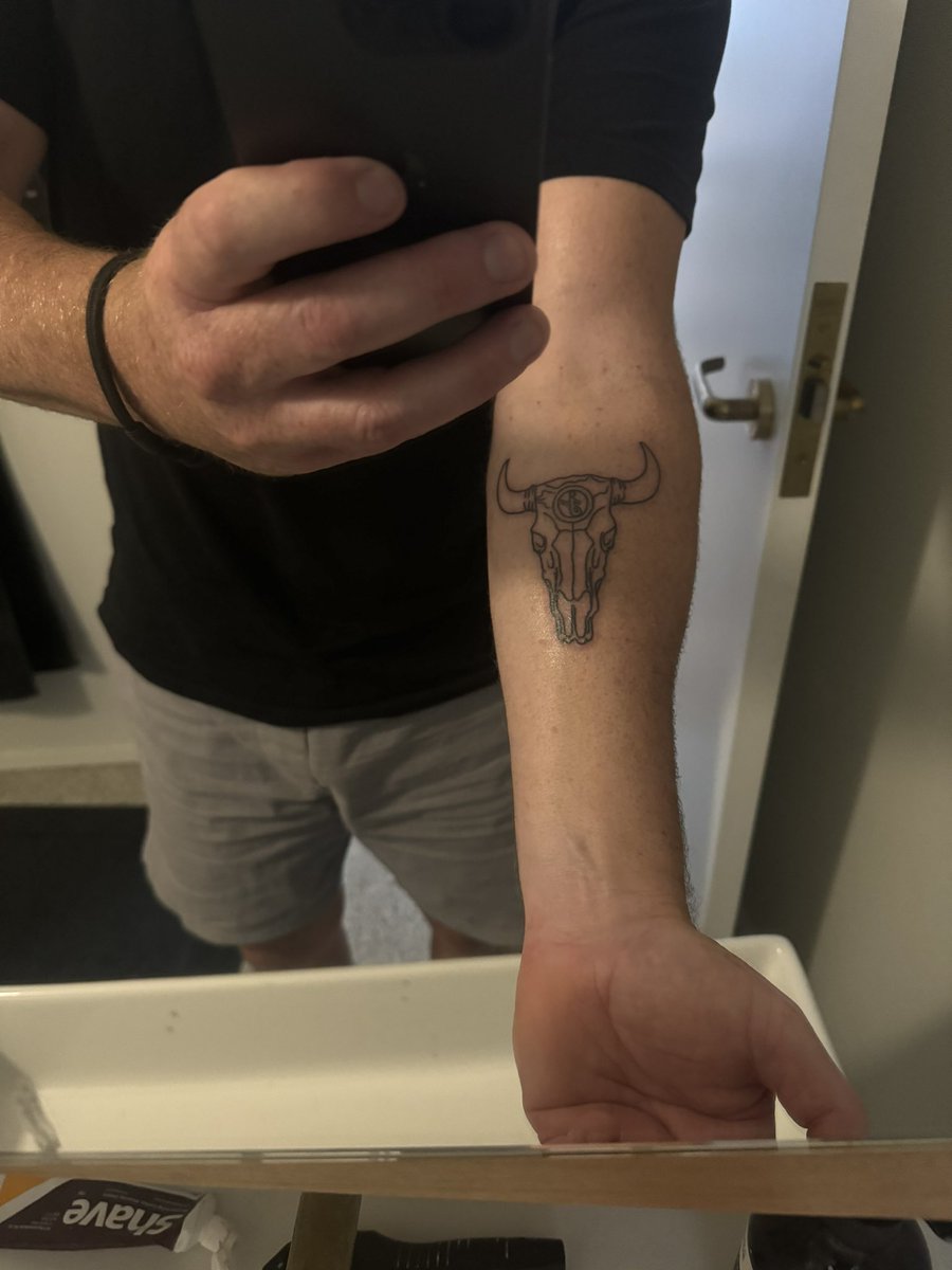 NateShillo's tweet photo. @Blake_Berryhill I got my Jasmy Bull Tattoo today so let’s just fucking send it!!! https://t.co/oPTUYatLiT