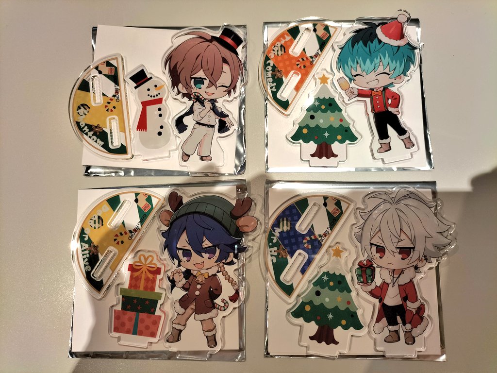 h_smni's tweet photo. 【交換】ヒプノシスマイク　ヒプマイ　スイパラ　スイーツパラダイス　アクスタ　アクリルスタンド

【譲】左馬刻、幻太郎、帝統、簓
【求】独歩

只今池袋におります。後日郵送交換可能。
どうぞよろしくお願いいたします。 https://t.co/gc5VUSVWne