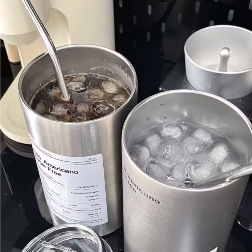 Cek ROOMAH Tumbler Ice Americano Sugar Free 600 ML Termos Tumblr Stainless Steel Cangkir Botol Stenlis Kopi Cup Portabel dengan harga Rp28.999. Dapatkan di Shopee sekarang! s.shopee.co.id/5fYFRp0RKl?sha…