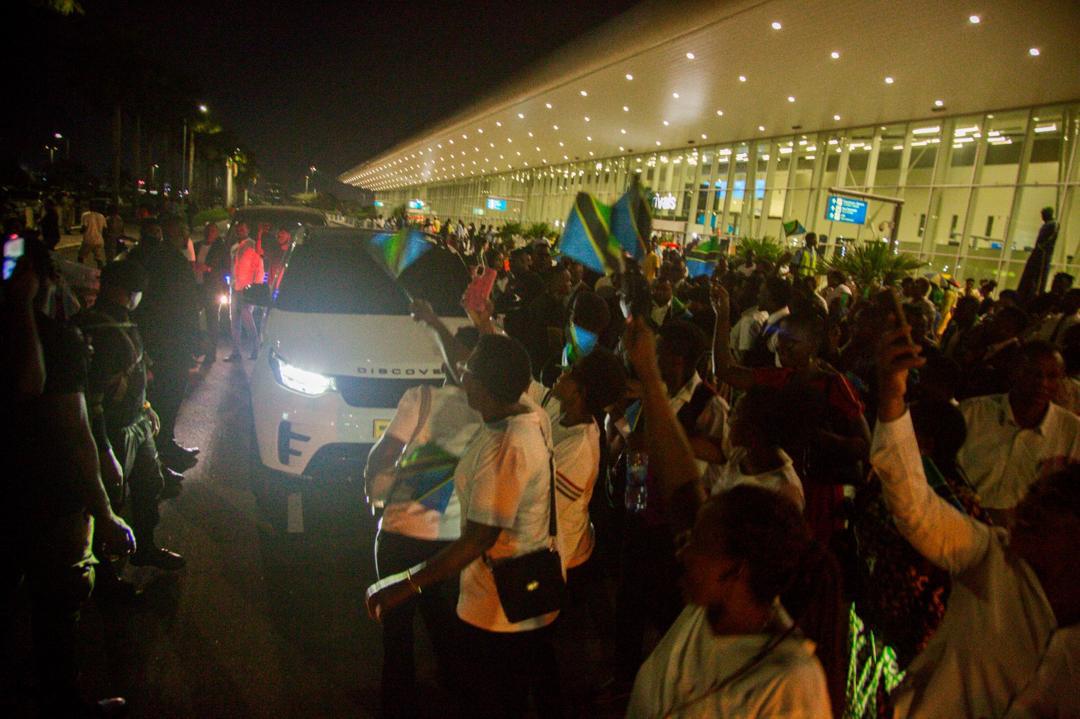 Prophet_elvis's tweet photo. Tanzania receives Prophet Elvis Mbonye, Prophet to the nations!
#ProphetElvisMbonye https://t.co/rLKjLnTbi7