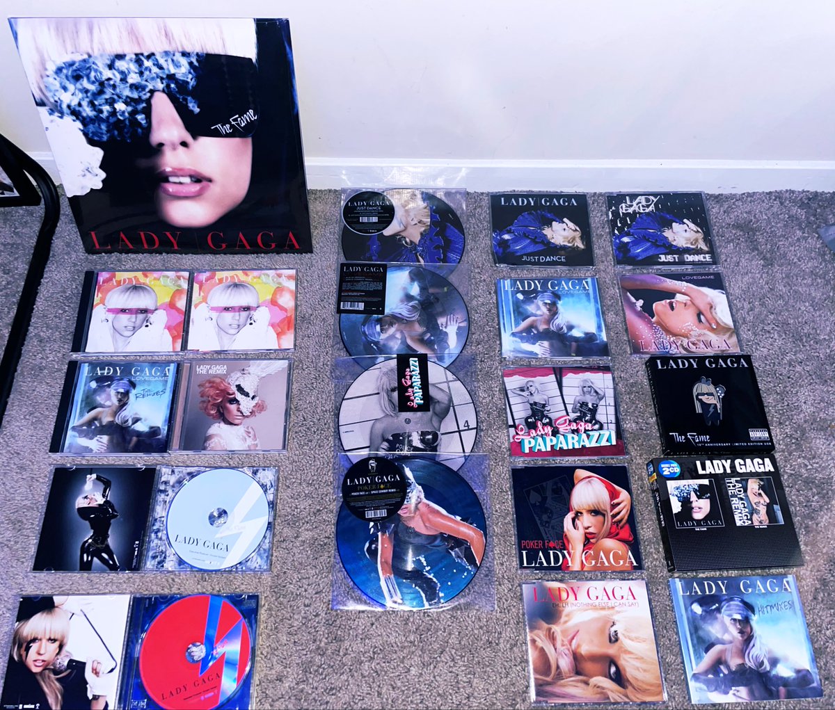 Half Psychotic tweet media