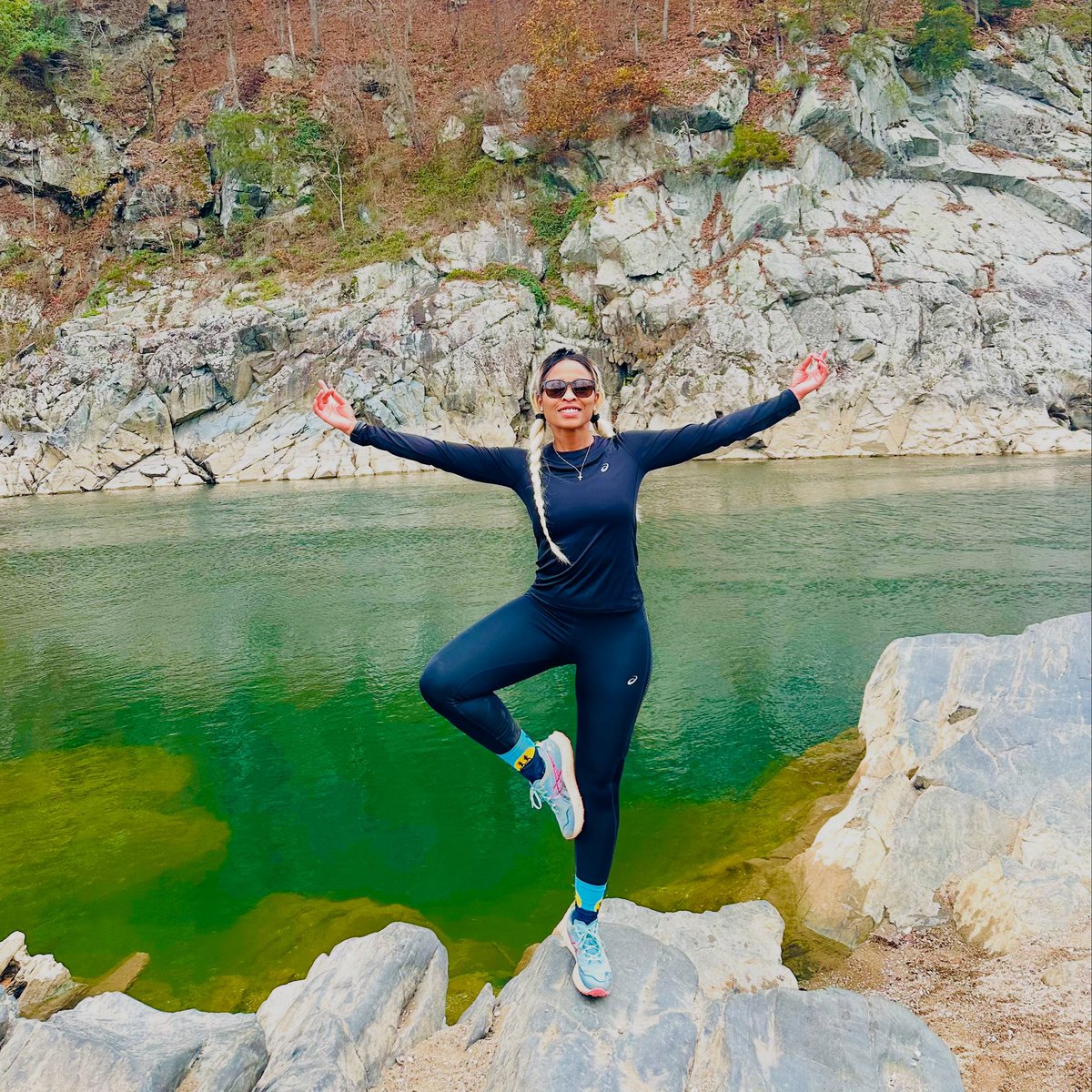 CarolinePule's tweet image. #OneWithNature 😍💚❤️🌿⛰️ “Those who contemplate the beauty of the earth find reserves of strength that will endure as long as life lasts,” — RC ✨
.
.
.
.
.
.
#HikeWithCP #hikingtrail #billygoattrail #hikingadventures #WonderWoman #Influencer #AdvancedHiker #nature