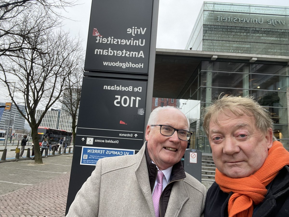 Delighted to visit VU- Vrije University Amsterdam with good friend + former colleague Dr Tim O’Connor for his lecture on Good Friday Agreement (Belfast Agreement). Well received by the students + many thanks to Professor of International Security Dr Wolfgang Wagner.