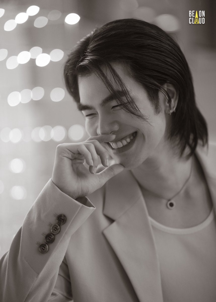 Who’s ready for a sMile that’s brighter than the sun? 💚✨

MILE X NEW GUERLAIN BOUTIQUE 

#GuerlainThailandxMile
<a href="/milephakphum/">mile phakphum</a>