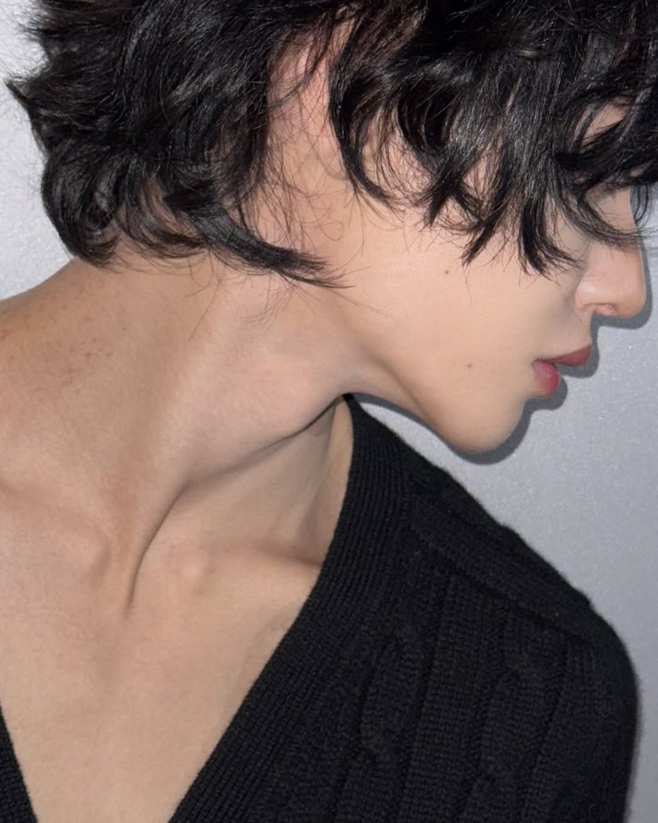 ketekwonbin's tweet photo. MSKDU LU POTO INI APA BIN????????? https://t.co/qrVlmTLm7O