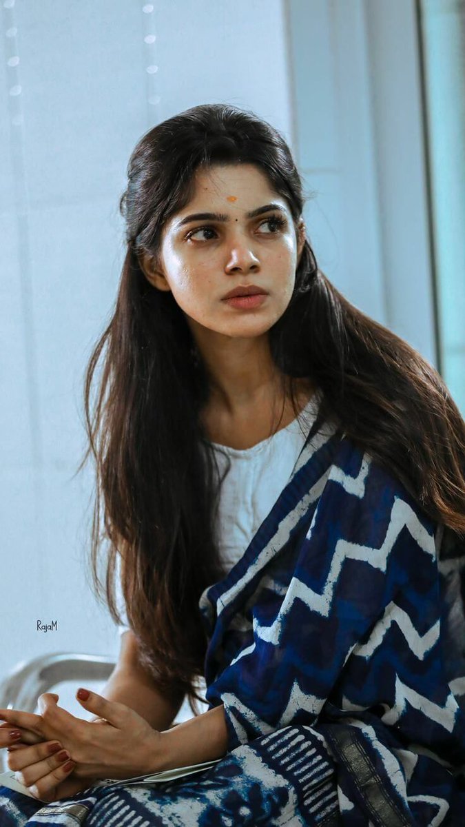 Jonathaopp's tweet photo. Isske muh me ek baar BJ chahta 
hu 🥵🥵 https://t.co/EcEwMTT5kO