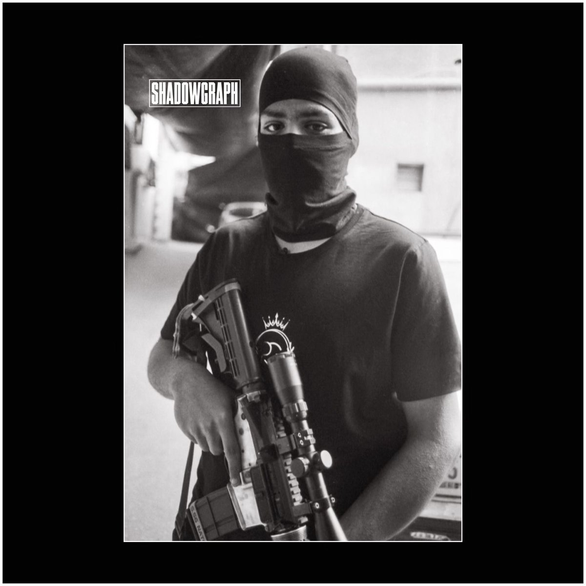 Shadowgraph_m's tweet image. Memory. 

The story behind this photograph begins with a nightmare that became real. 

buff.ly/4fhBp3n