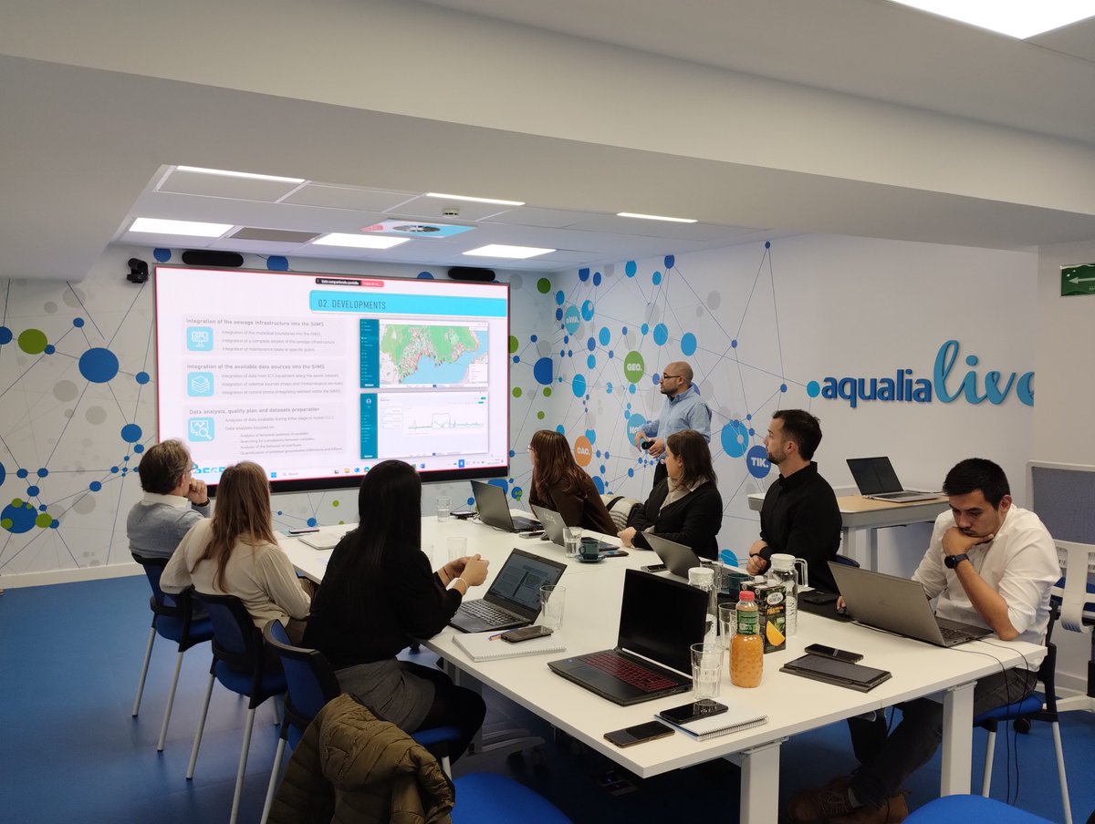 LIFEreseau's tweet image. 📸 Some photos of our last consortium meeting, held at @aqualia facilities, where we reviewed the actions of the last 6 months and study the next steps.
💧We could also visit our pilot project at the Moaña WWTP.
Full article article 👉life-reseau.eu/the-life-resea…