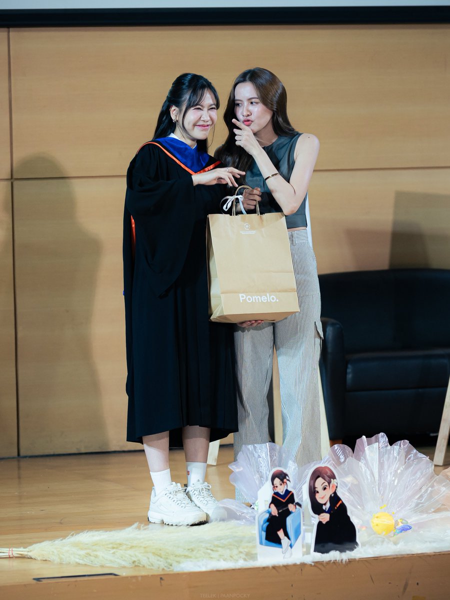 mahajamrern's tweet photo. ✨

#น้ำหนึ่งเนย https://t.co/hRAYSvqF73